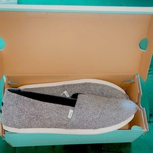 Tom size 9 Brand New